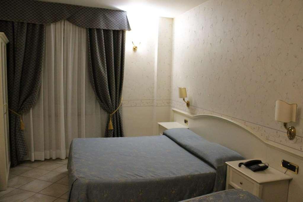 Hotel La Noce Кивасо Стая снимка
