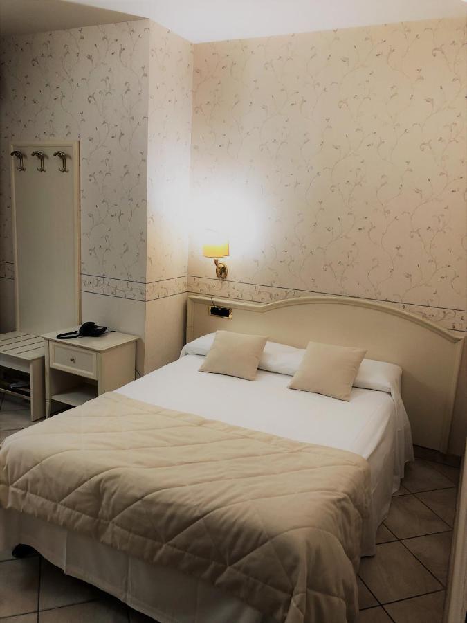 Hotel La Noce Кивасо Екстериор снимка